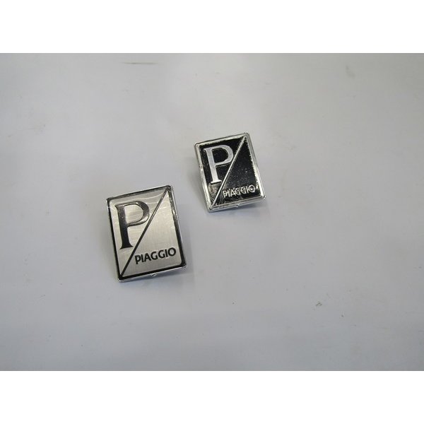 画像2: Emblem  Piaggio badge (bk) (2)